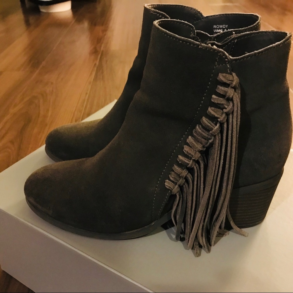 Rowdy leather heels